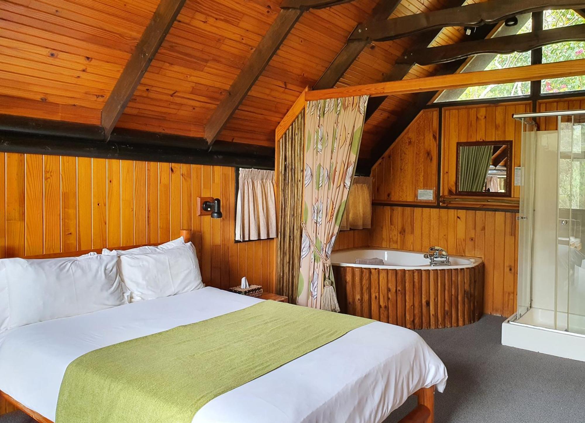 Tsitsikamma Lodge & Spa Stormsrivier Eksteriør bilde