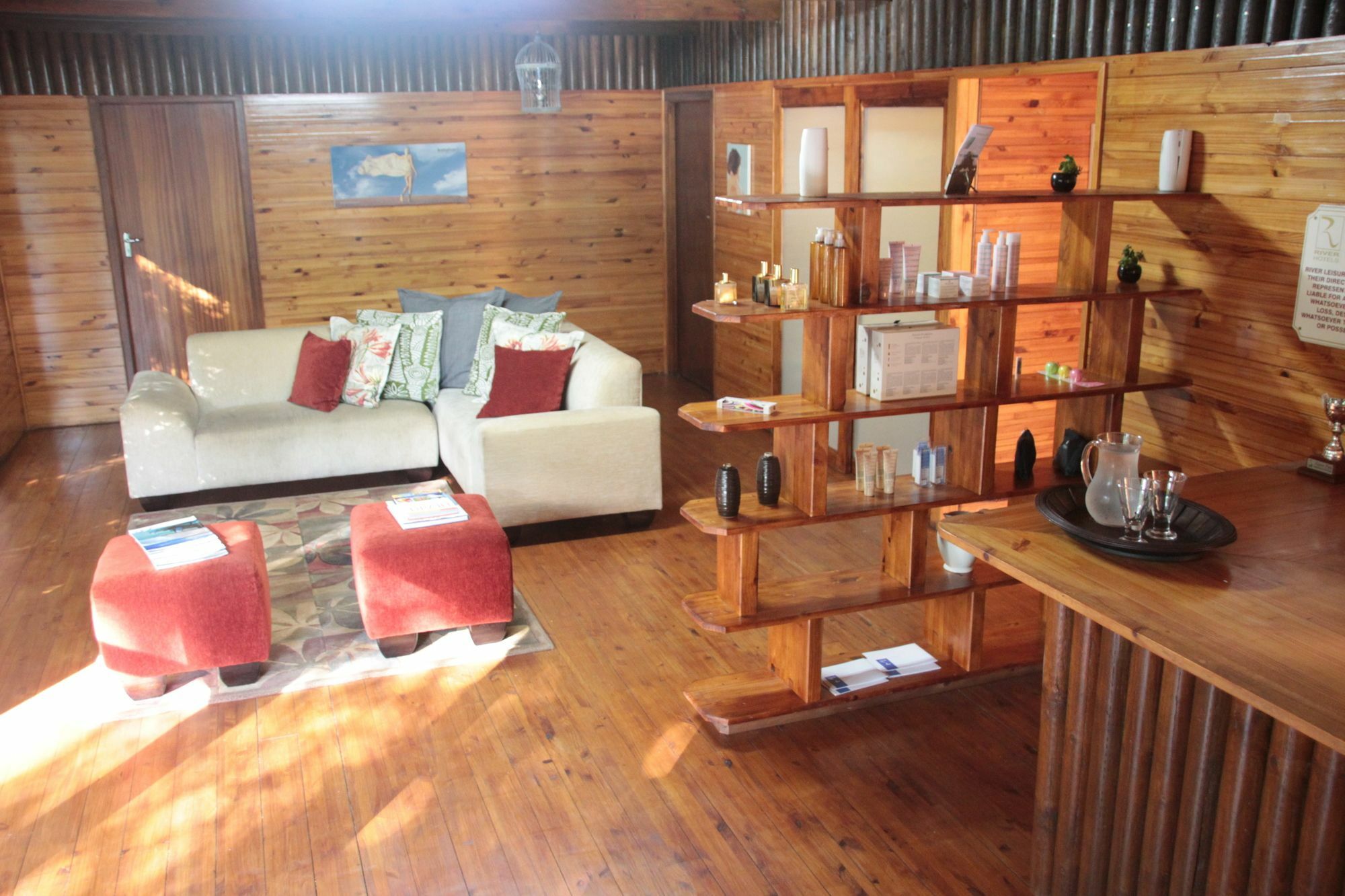 Tsitsikamma Lodge & Spa Stormsrivier Eksteriør bilde